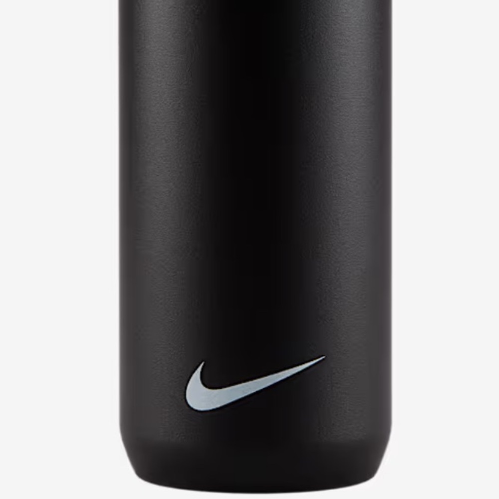 New in box Nike Recharge
Stainless Steel Chug Bottle (24 oz) - Picture 9 of 11